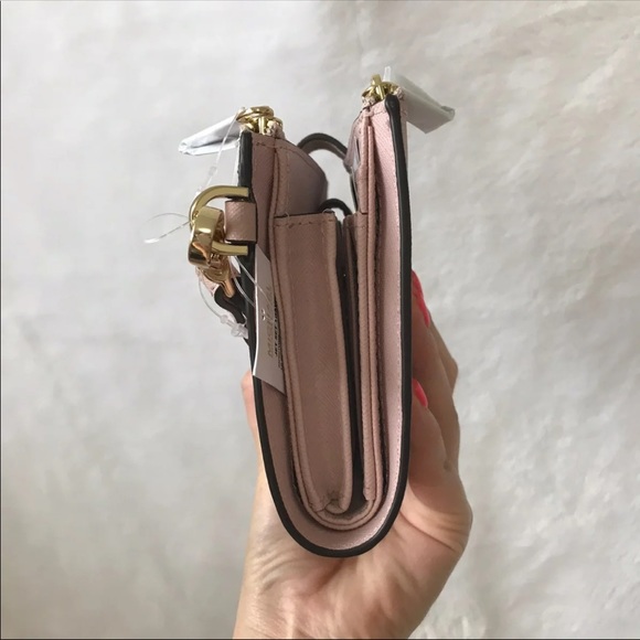 SALE‼️MICHAEL KORS DOUBLE ZIP WALLET - Picture 6 of 7